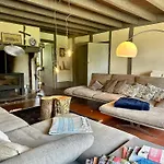 Maison Magnolia Bed and breakfast 3*
