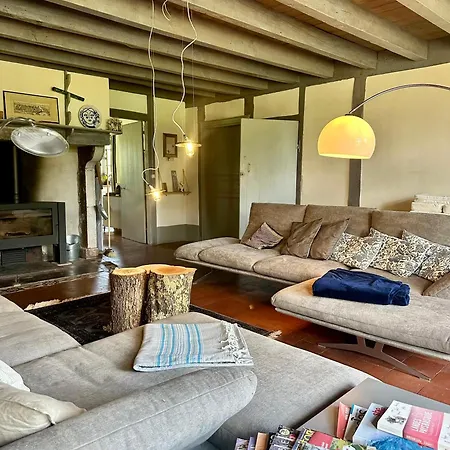Maison Magnolia Bed & Breakfast 3*